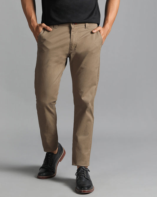 Gap Twill Beige Slim Fit Trouser For Men